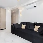 Lägenhet Plac Unii Srodmiescie By Renters Prestige *