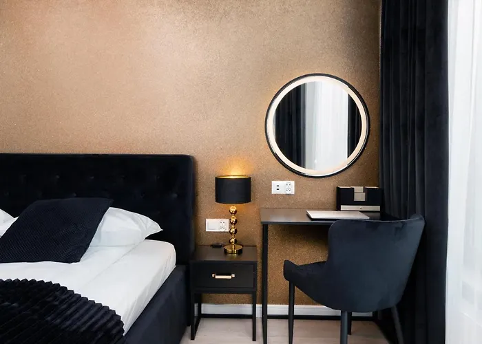 Plac Unii Srodmiescie By Renters Prestige