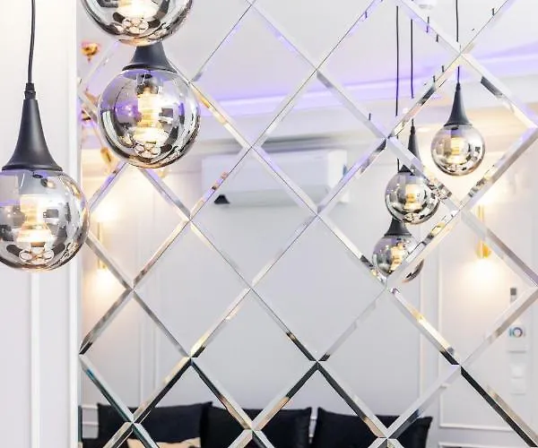 Apartment Plac Unii Srodmiescie By Renters Prestige Gdynia